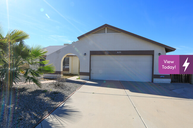 Building Photo - 8135 W Sierra Vista Dr