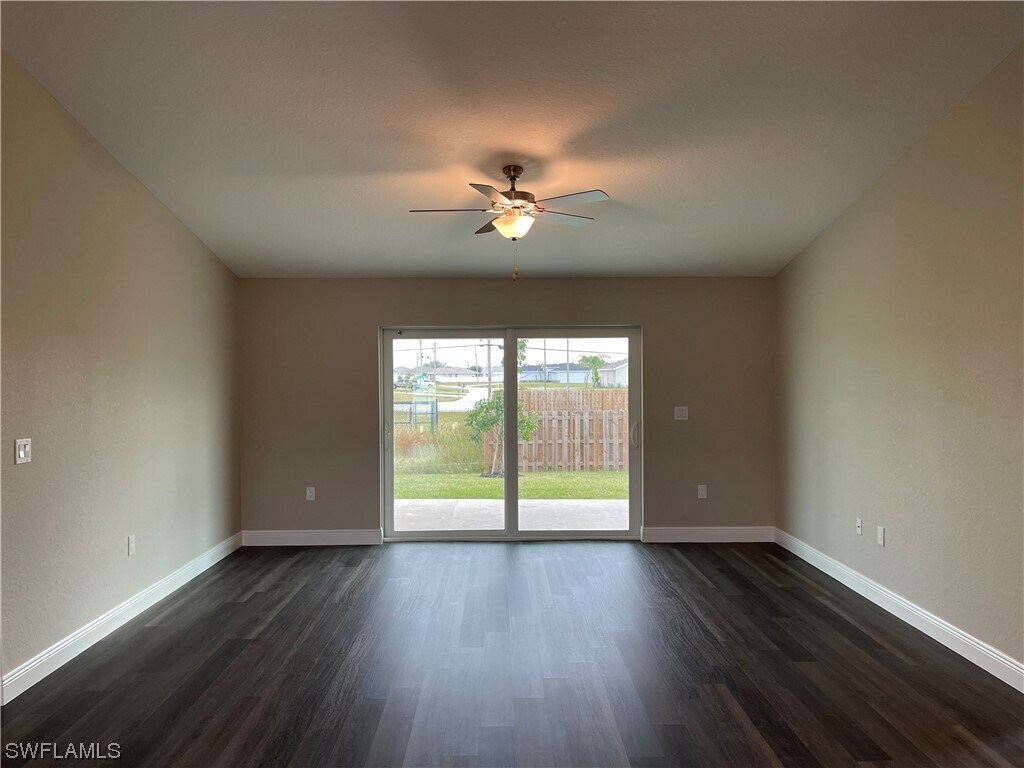 Foto principal - 3913 NE 10th Pl