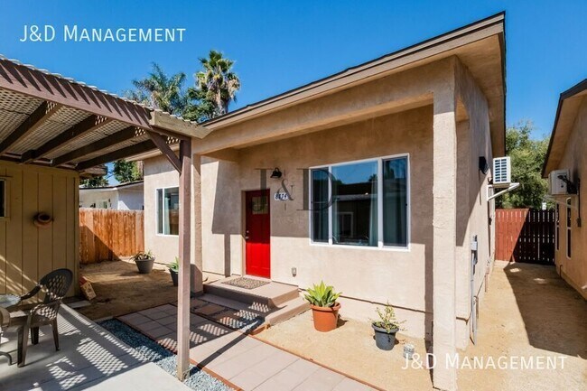 Building Photo - 8770-8776 LAMAR ST.-8774-A