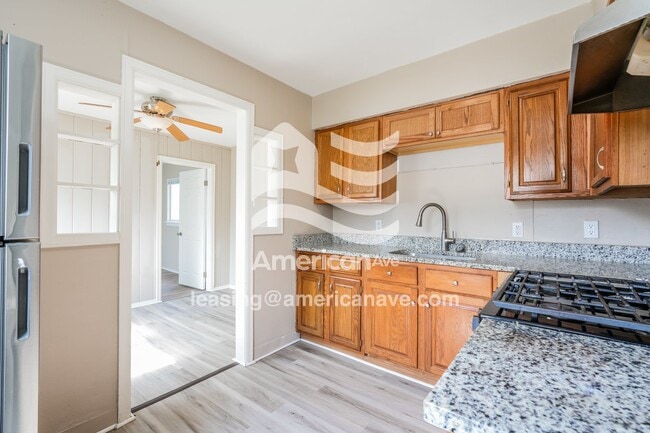 Foto del edificio - 2109 Oliver St