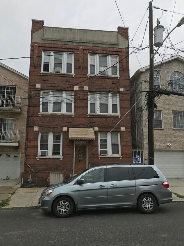 7 Skillman Ave Unit 2R, Jersey City, NJ 07306 Condo for Rent in