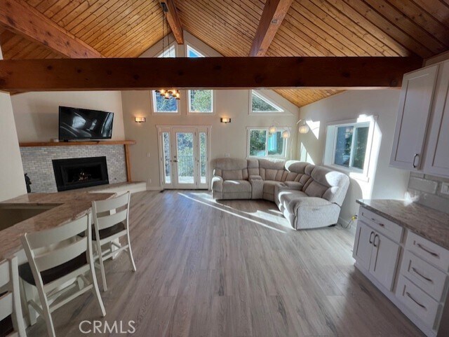 Foto del edificio - 601 Sunderland Ct