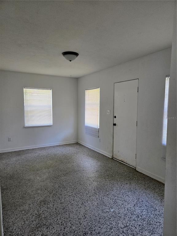 Foto del edificio - 2109 S Mills Ave