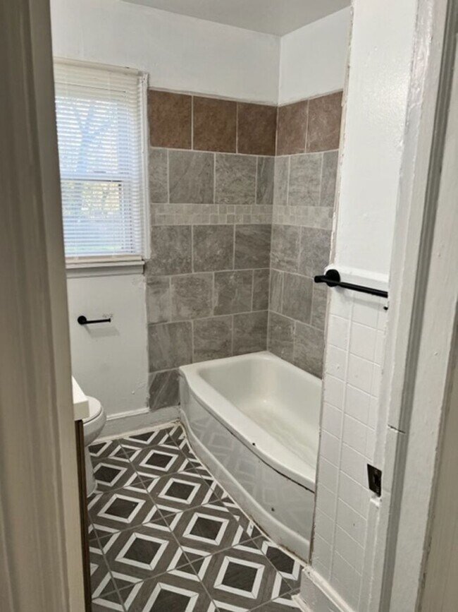 Foto del edificio - Cute 3 Br, 1 Bath home for rent