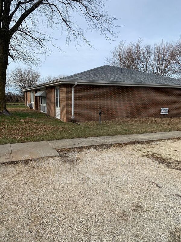 24869 307th St Unit 8, Burnside, IA 50521 Condo for Rent in Burnside, IA