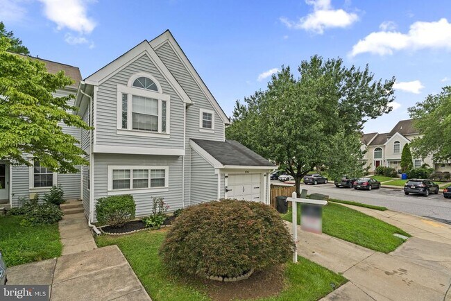 Foto del edificio - 8540 Harvest View Ct
