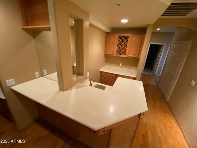 Foto del edificio - 3376 N 130th Ave