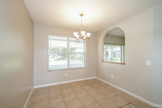 Foto del edificio - 10430 Blackmore Dr