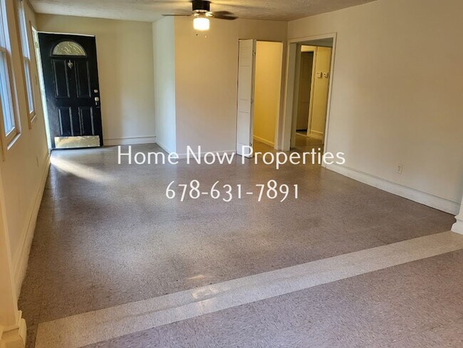 Foto del edificio - 3BR/2BA Home | Huge Private Lot + Deck | F...