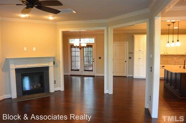 Building Photo - 4 br, 3.5 bath House - 2112 Yates Store Road