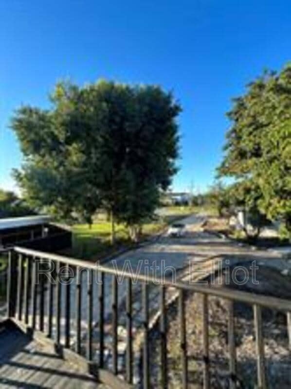 Foto del edificio - 148840 SW 21st St