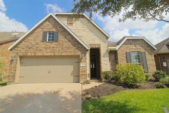 Building Photo - 24306 Piazza Dr
