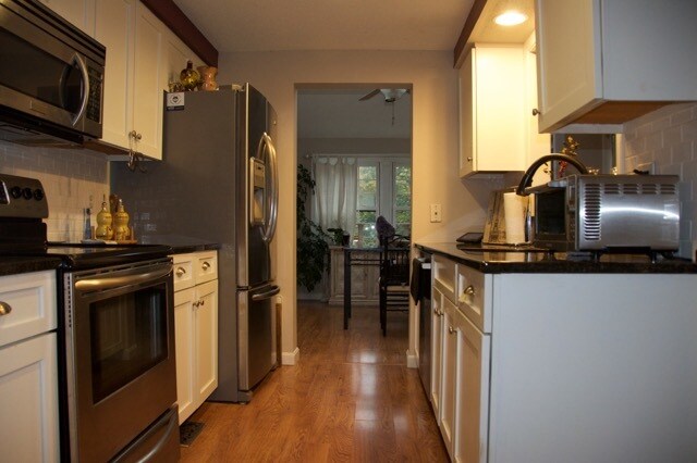 Foto del edificio - 51 Stacey Cir