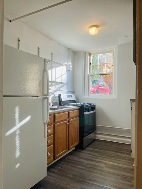 Foto del edificio - 2513 Emerson Ave S
