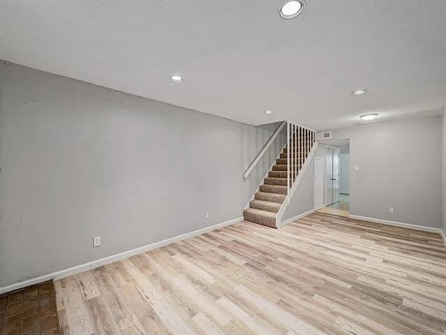 Foto del edificio - 1901 Kingswood Ct