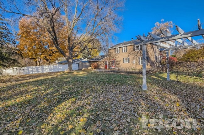 Foto del edificio - 13408 Colfax Ave S