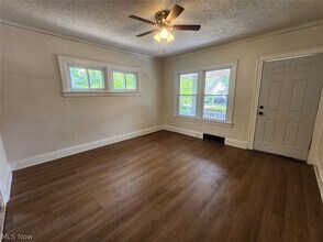 Building Photo - 12905 Watterson Ave
