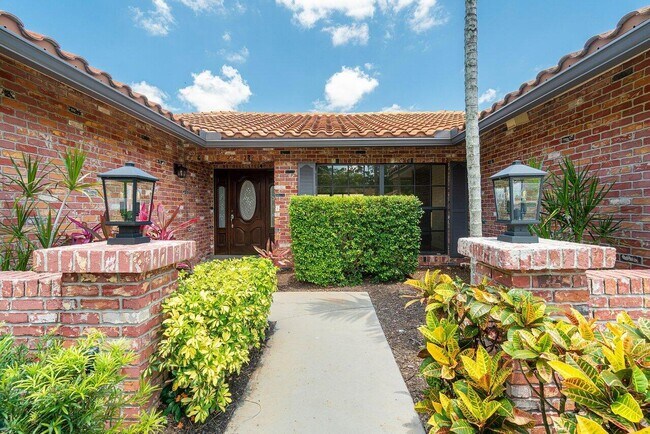 Foto del edificio - 21155 Shady Vista Ln