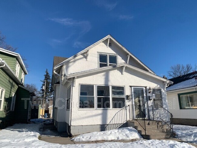 Building Photo - 4217 S 28th Ave