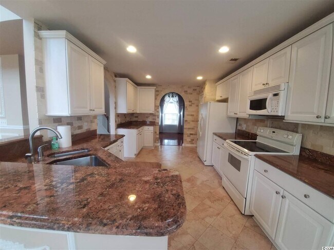Building Photo - 153 Powder Springs Loop