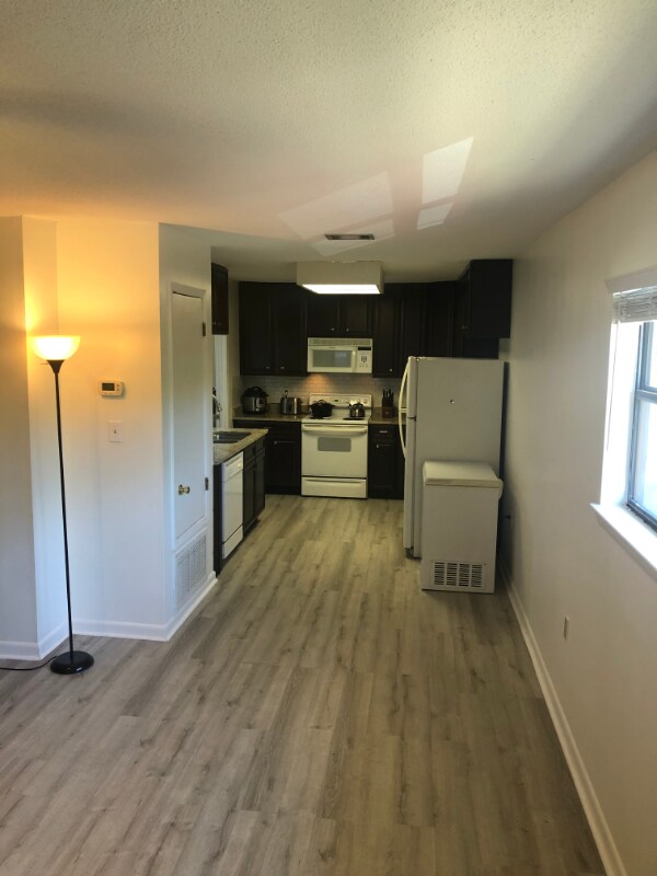 90 Josie Rd, Mary Esther, FL 32569 Apartment for Rent in Mary Esther