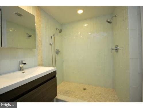 Foto del edificio - 726 Market St