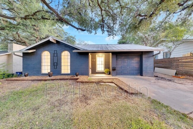 Building Photo - 907 Austin Highlands Blvd