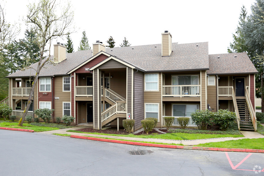 Apartments Near Rim