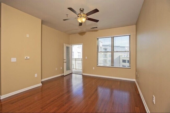 Foto del edificio - 870 Mayson Turner Rd NW