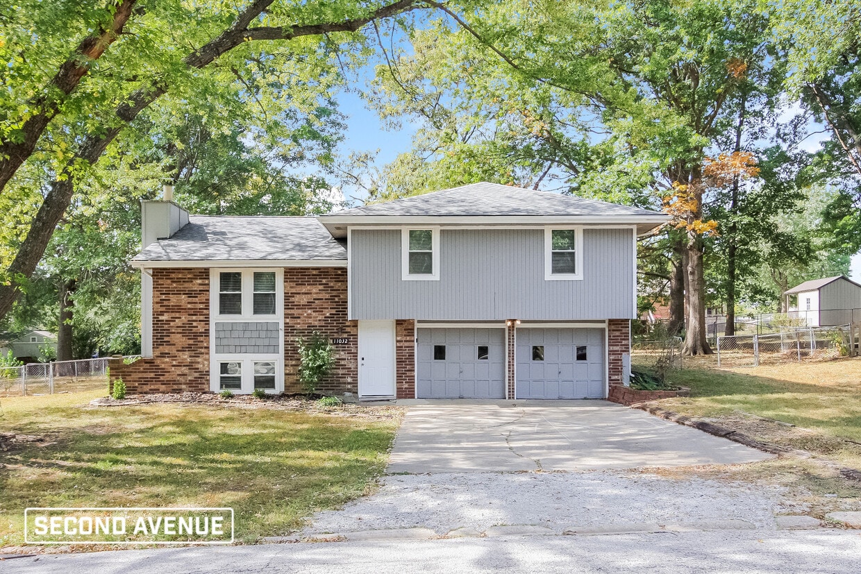 11032 N Harrison St, Kansas City, MO 64155 House Rental in Kansas