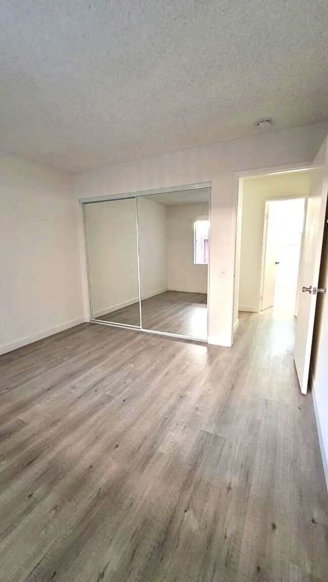 Foto del edificio - 2311 Carnegie Ln