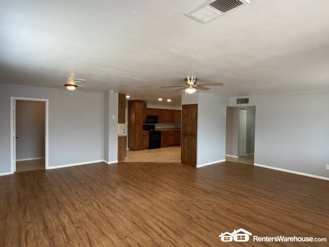 Foto del edificio - 6928 W Coolidge St