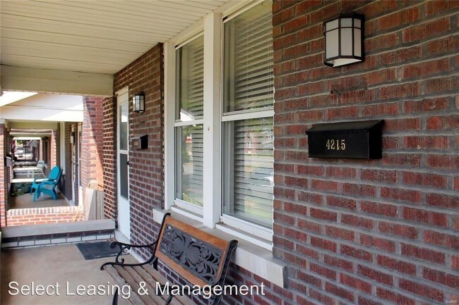 Building Photo - 2 br, 1 bath Apartment - 4215 Gannett St