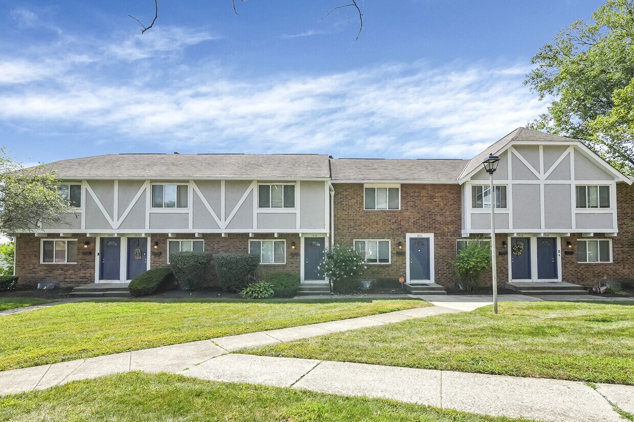 Foto principal - Carnaby Village Townhomes