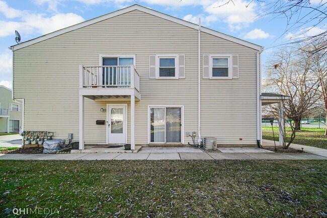 Building Photo - 325 Marcia Ct
