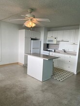 Building Photo - 1550 Wilder Ave