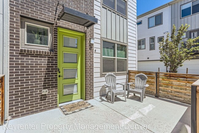 Building Photo - 3 br, 3.5 bath House - 4100 E Iliff Ave #4