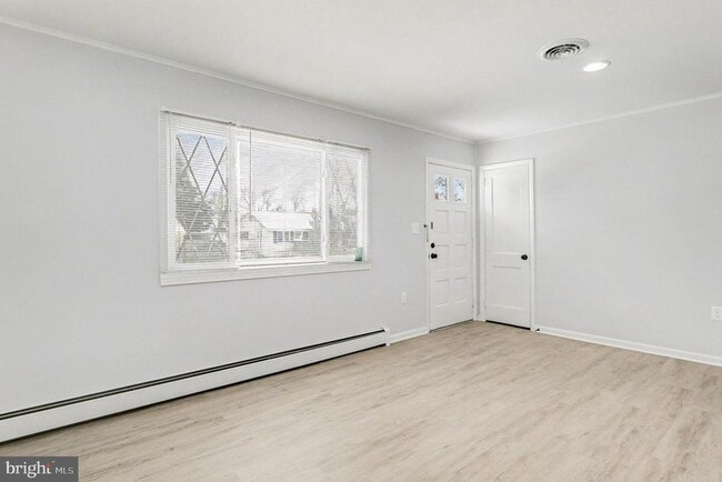 Building Photo - 102 S Atwood Rd