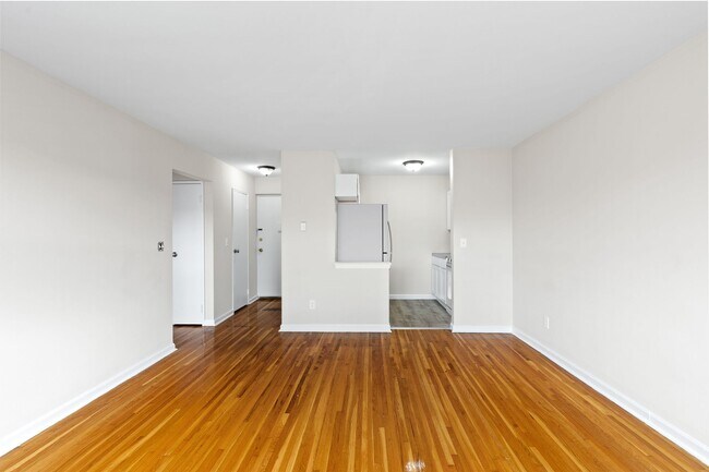 Foto del edificio - 20 W Church St