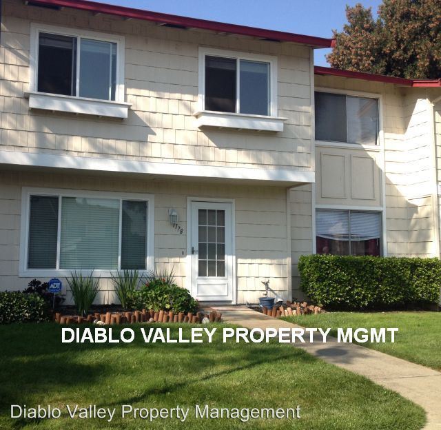 Primary Photo - 1178 Spring Valley Cmn