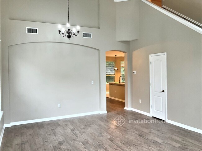 Building Photo - 13109 Tom Morris Dr