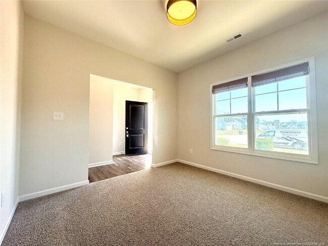 Foto del edificio - 203 Williford Dr