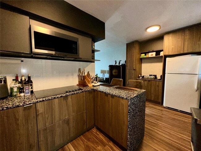 Foto del edificio - 1135 101st St