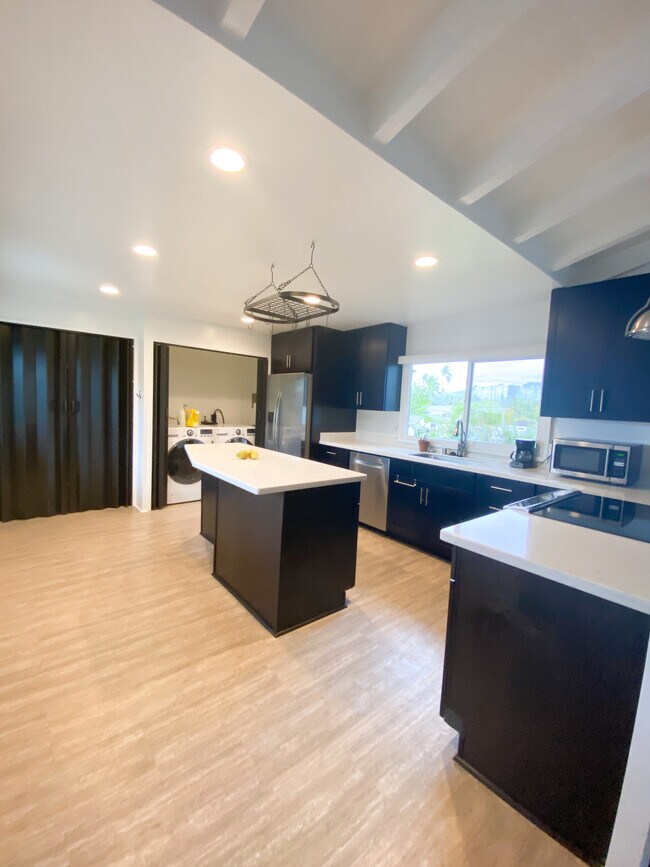 Foto del edificio - 4 Ilikupono St