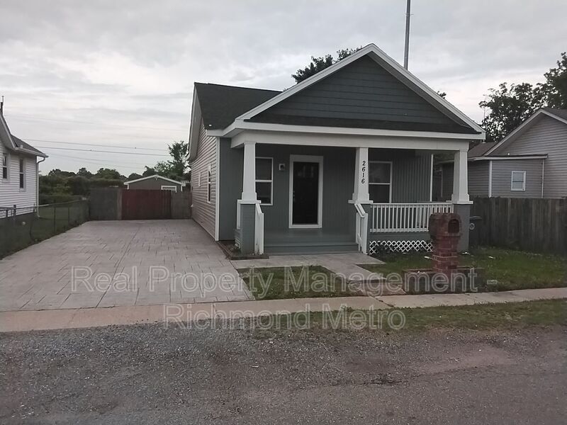 Foto principal - 2616 Lochaven Blvd