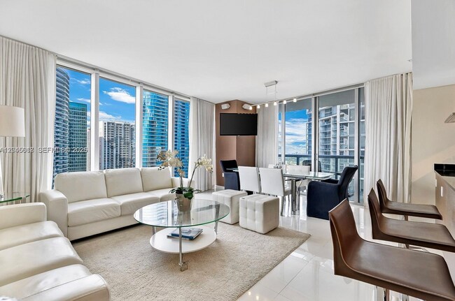 Foto del edificio - 485 Brickell Ave
