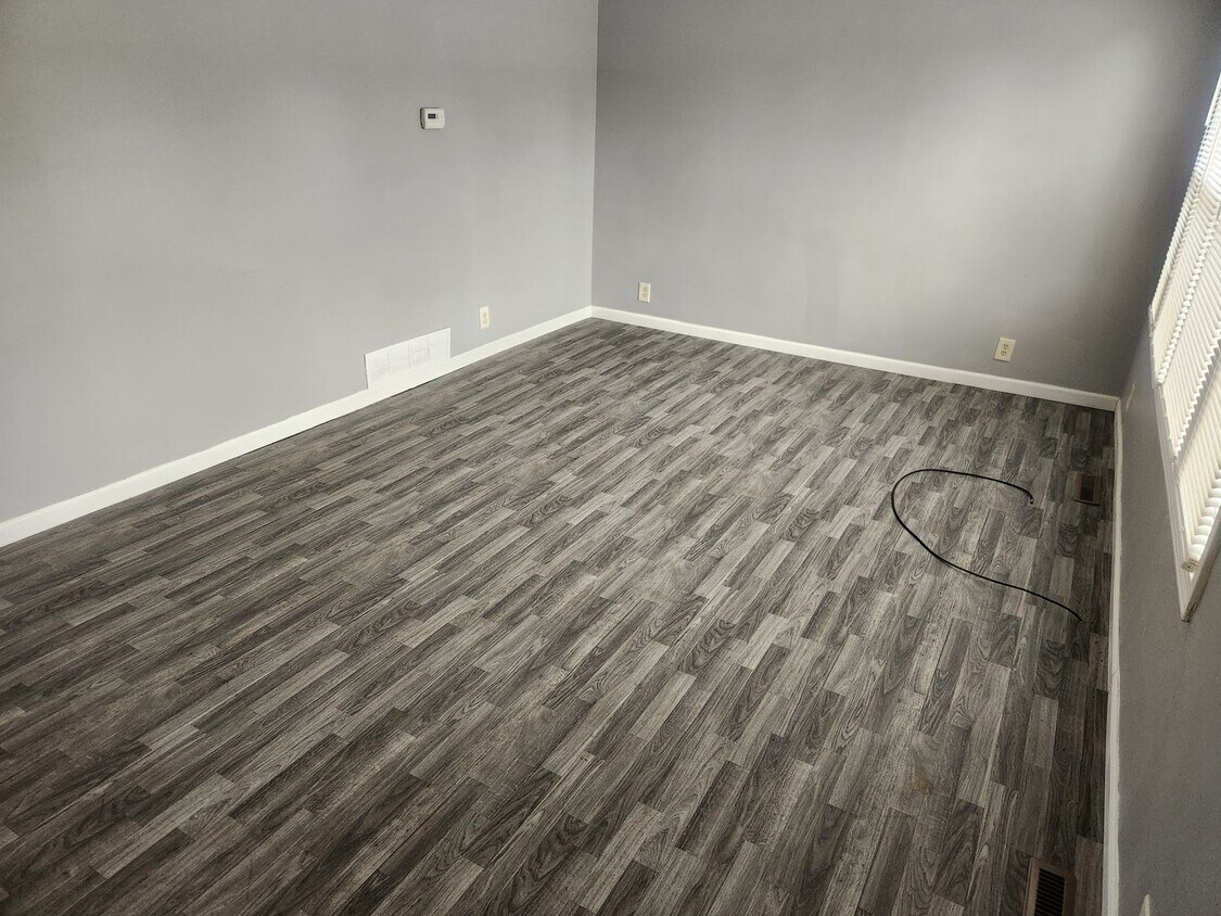 Foto principal - 246-250 Cedar Heights Rd. Circleville, Oh....