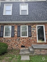 Building Photo - 306 Carroll Dr