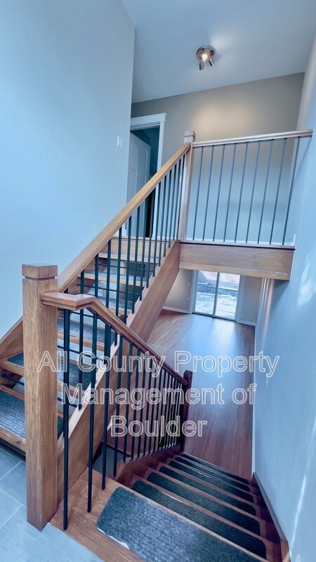 Foto del edificio - 2687 Juniper Ave