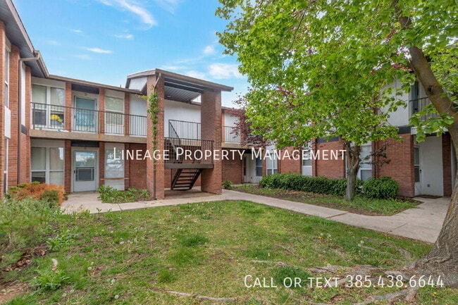 Foto del edificio - 770 N Main St
